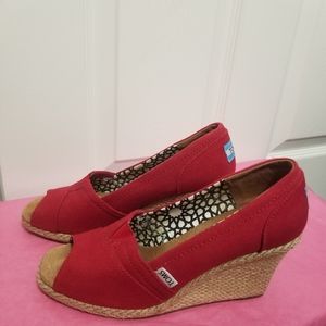 Toms - Red Peep-toe Wedges - Size 7 1/2